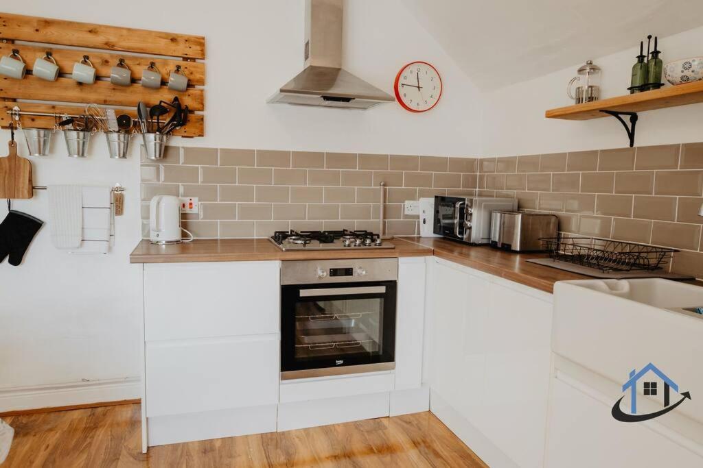 Indigo Snug - Gorgeous 2 Bed Flat In The Heart Of Κρόμερ Εξωτερικό φωτογραφία